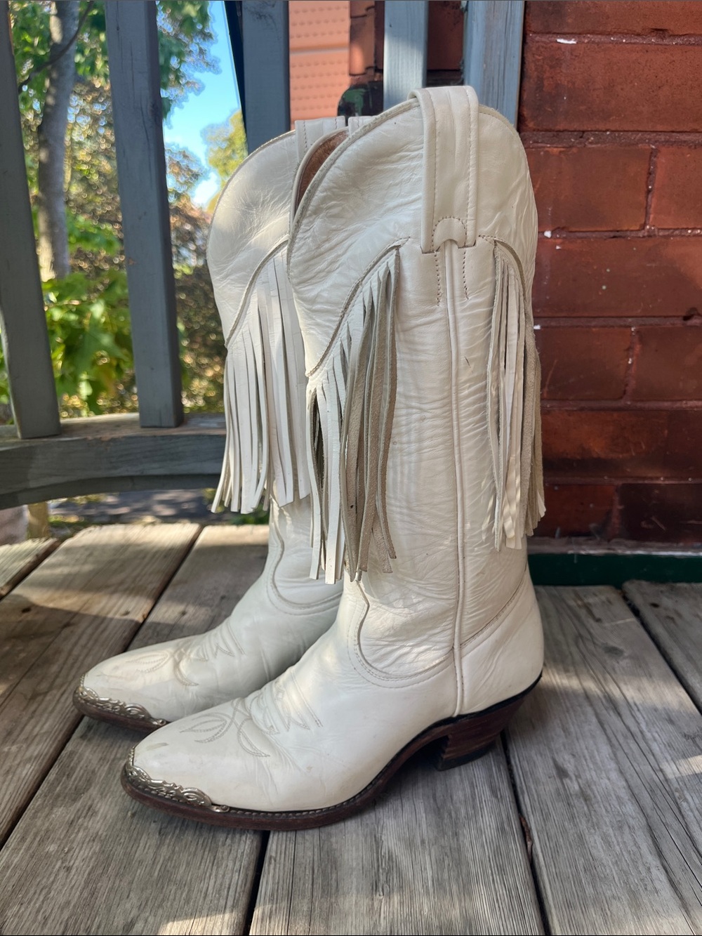 Vintage Boulet Women's White Fringe Western Cowboy Boots